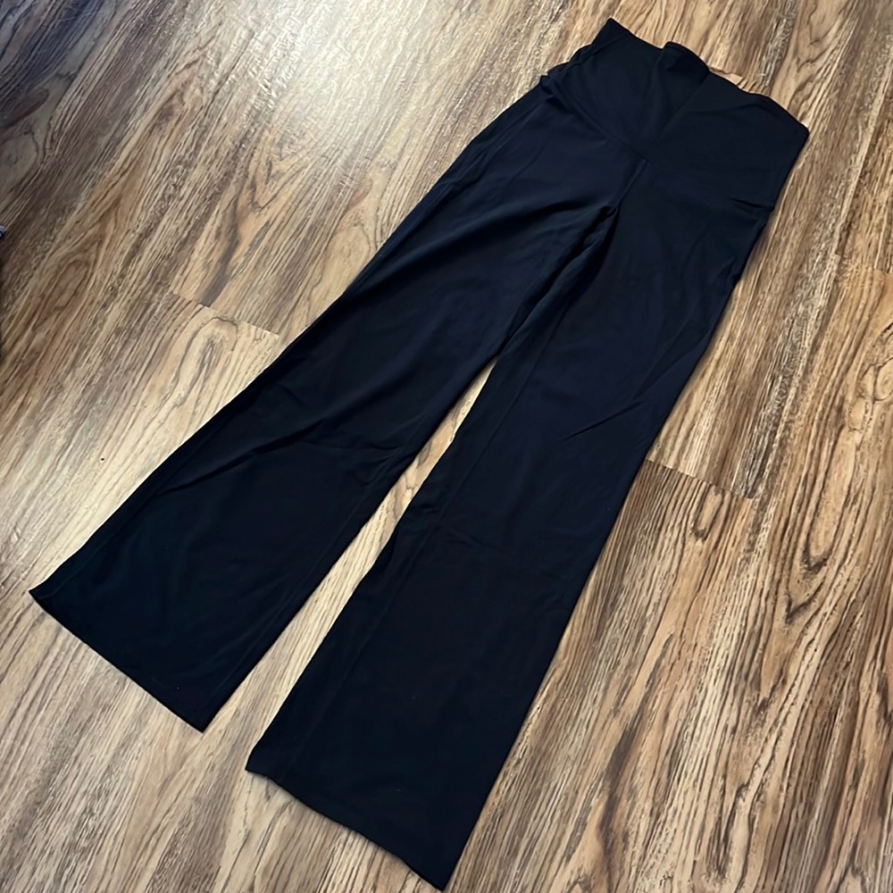 Athleta maternity leggings - size XS